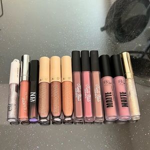 Nude lipstick and gloss bundle